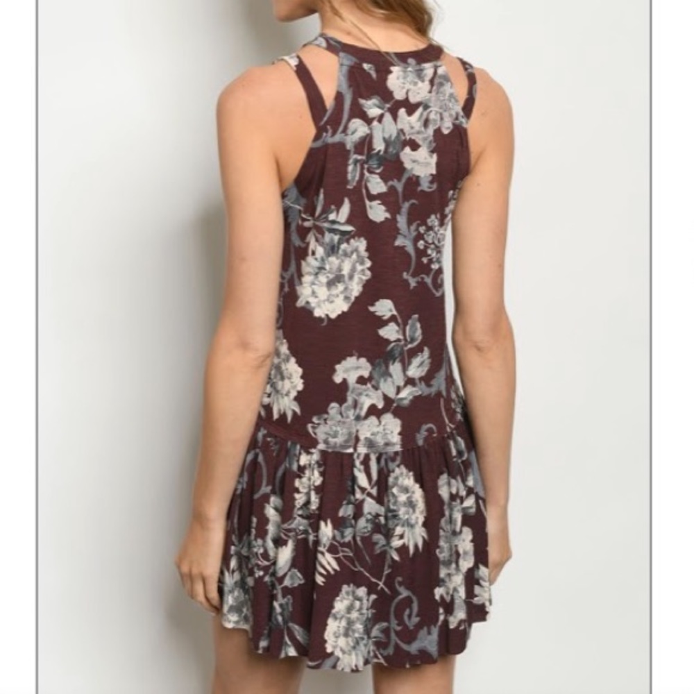 Burgundy Floral Print Sleeveless Dress - Picture 4 of 7